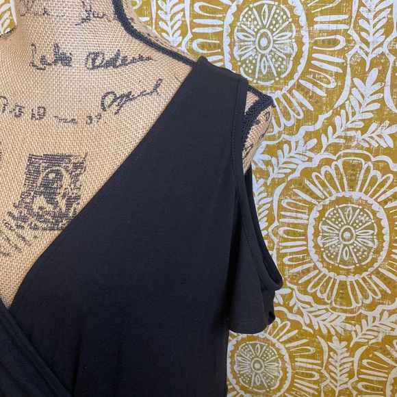 Torrid Black Jersey Cold Shoulder Maxi Dress size 1X - Picture 5 of 12